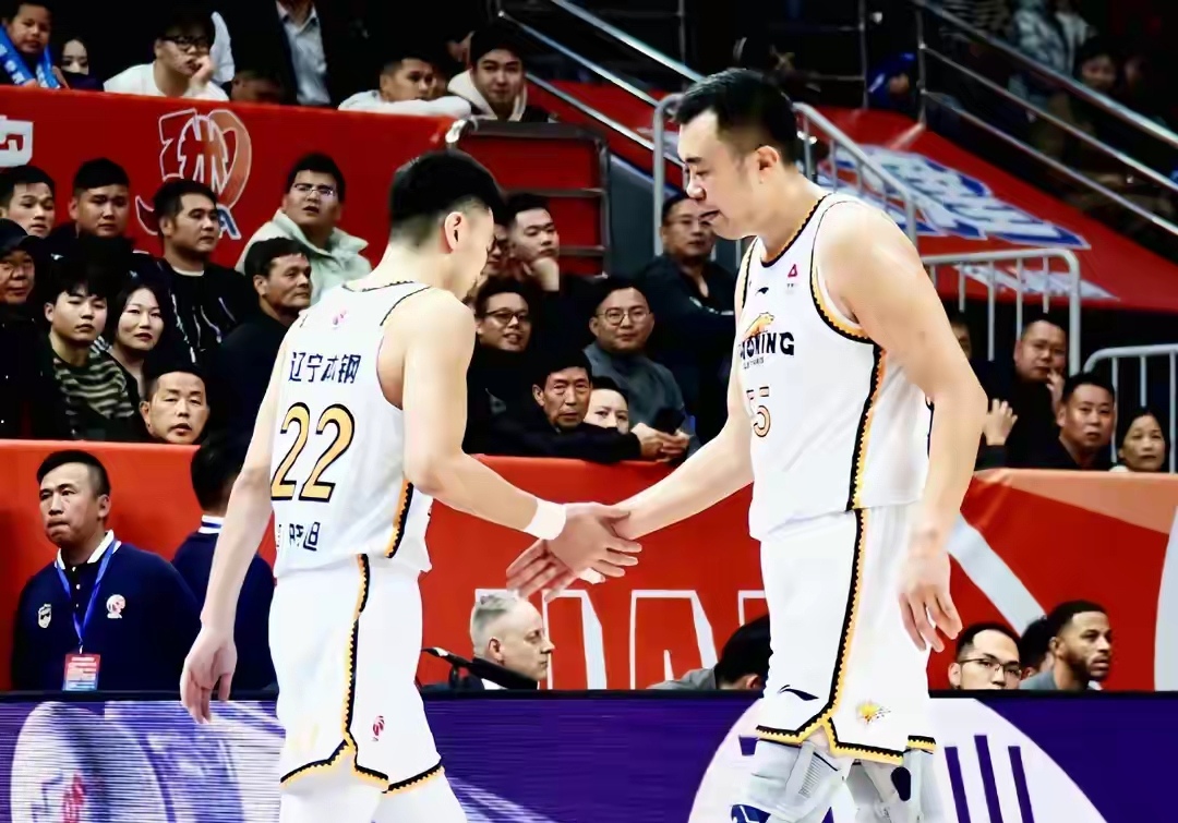 包含吉林队全场碾压CBA季后赛,如同剧本杀再现,逆转的词条 包含吉林队全场碾压CBA季后赛,如同剧本杀再现,逆转的词条