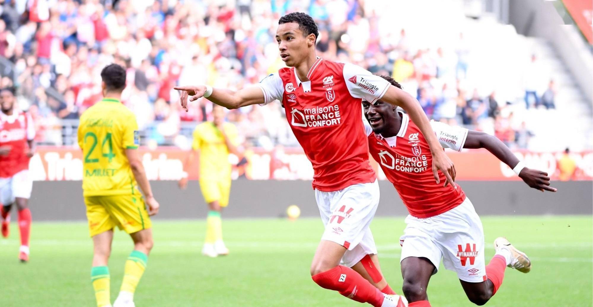 爱游戏官方登录入口-捷克队射手加盟法甲球队新赛季备受期待