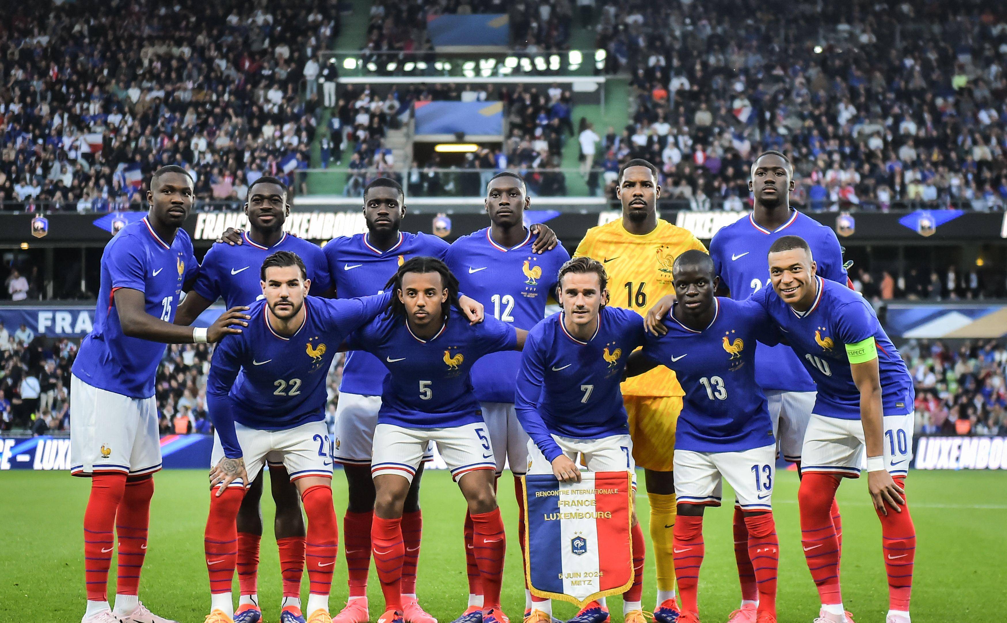 爱游戏体育官网-关于横滨足球俱乐部的激动瞬间的信息