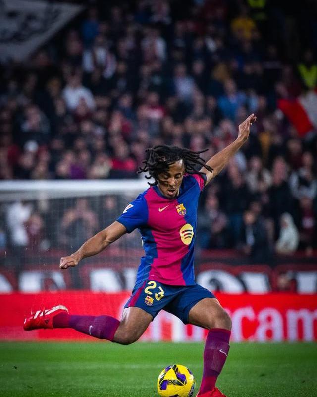 塞维利亚主场三球完胜,喜迎胜利 塞维利亚主场三球完胜,喜迎胜利