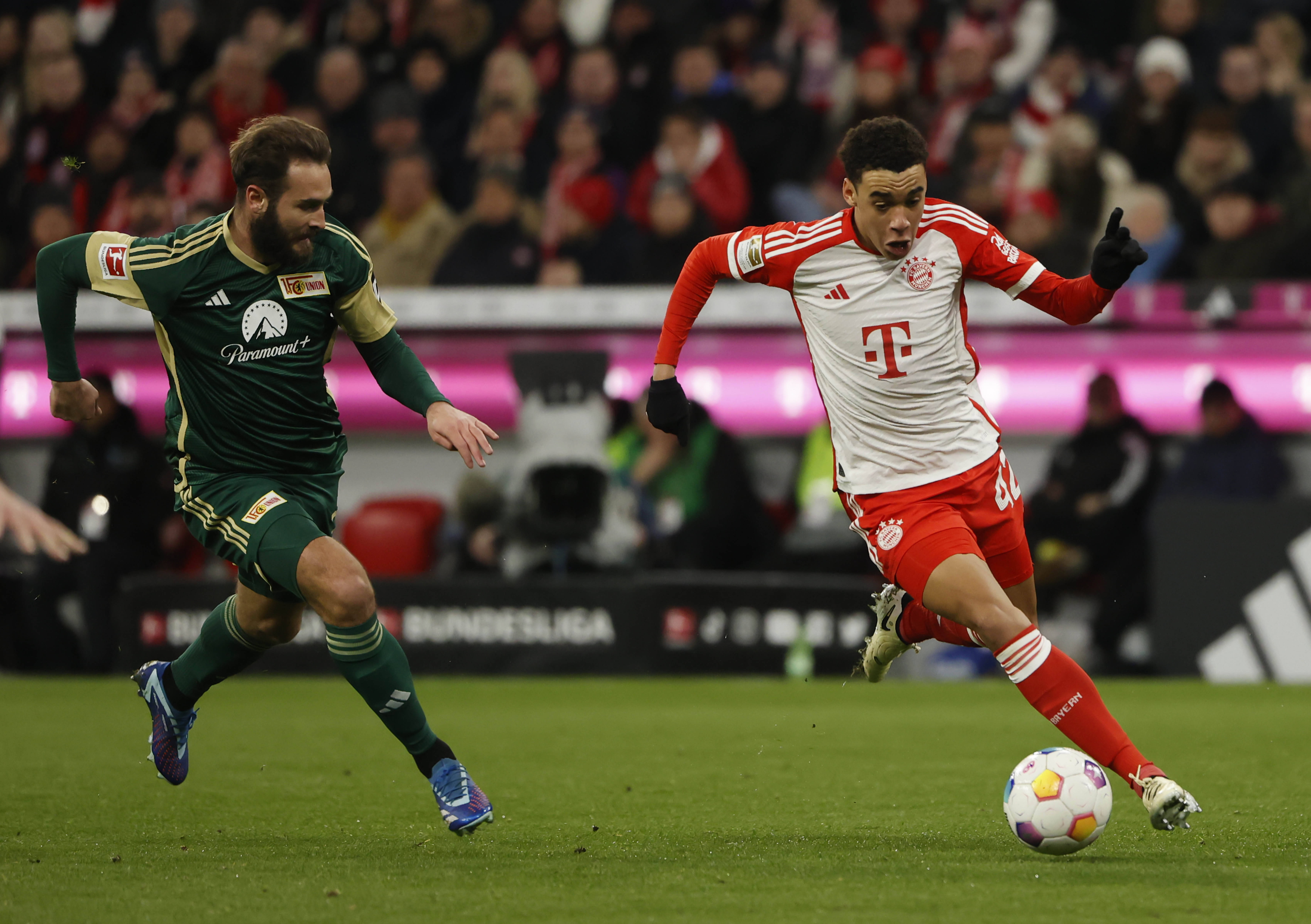 爱游戏官方登录入口-关于拜仁慕尼黑再胜对手，德甲榜首地位不可撼动的信息