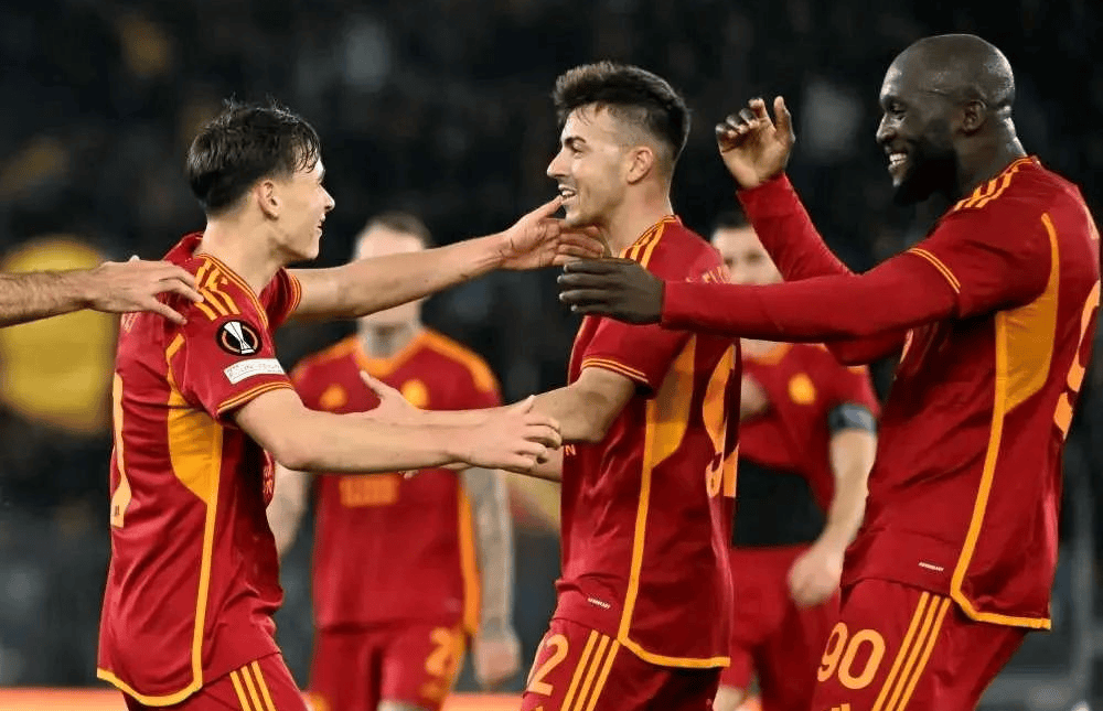 罗马客场逆转胜萨索洛,继续稳居欧战区 罗马客场逆转胜萨索洛,继续稳居欧战区