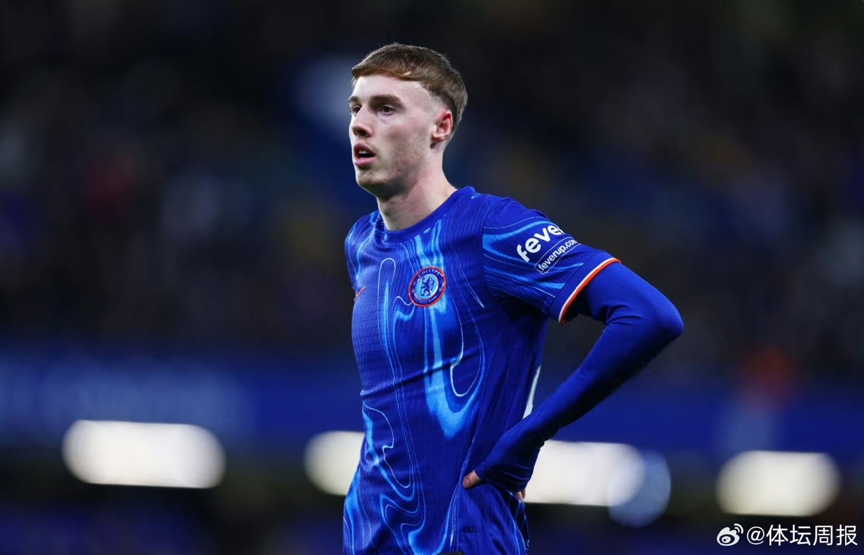 切尔西主场飘红,英超领头羊保持火热状态 切尔西主场飘红,英超领头羊保持火热状态