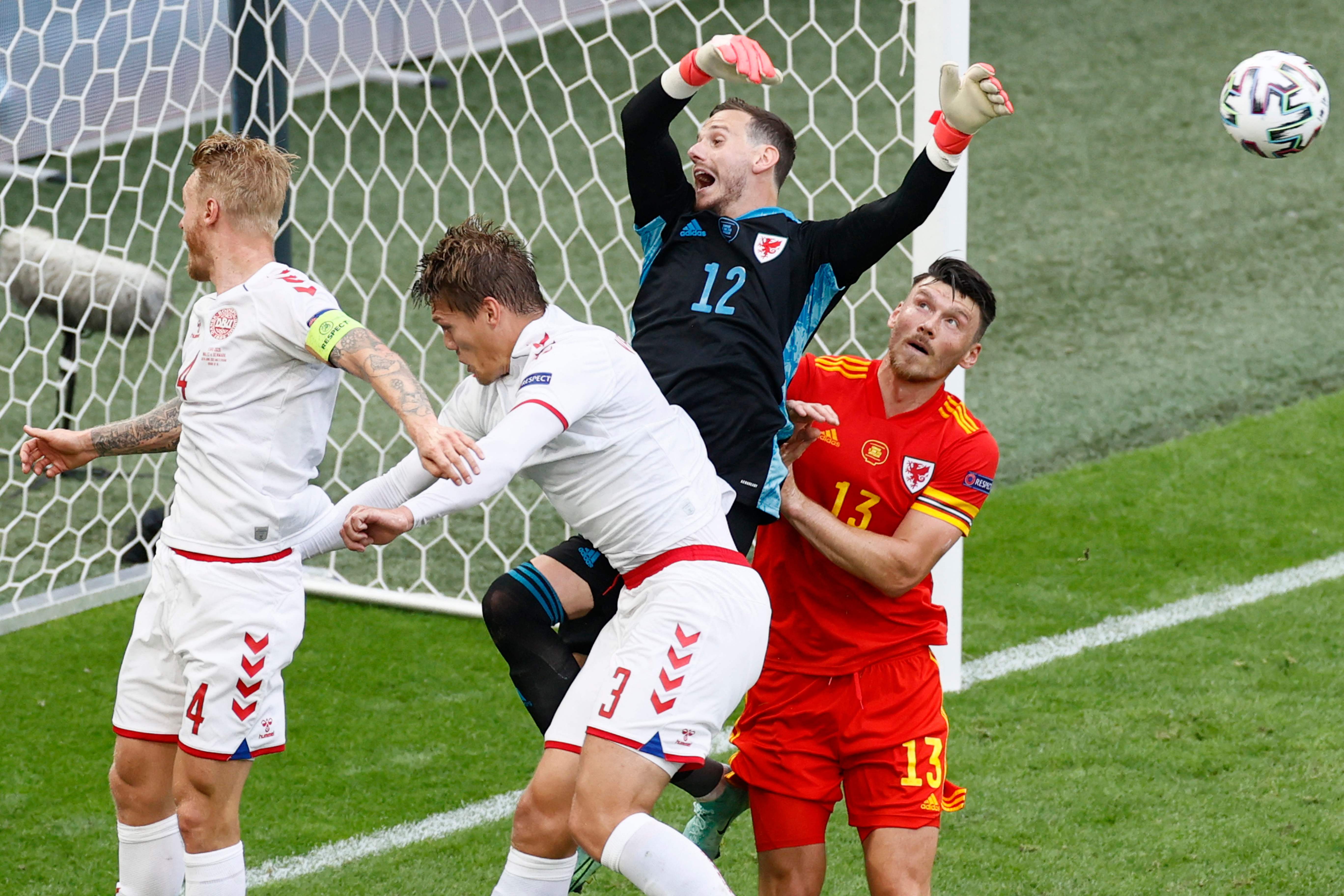 包含意大利连克威尔士,顺利晋级强的词条 包含意大利连克威尔士,顺利晋级强的词条