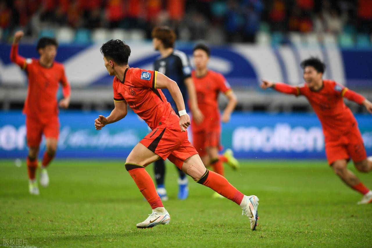 爱游戏中国官网-王牌球员披荆斩棘，助力球队取得胜利的简单介绍