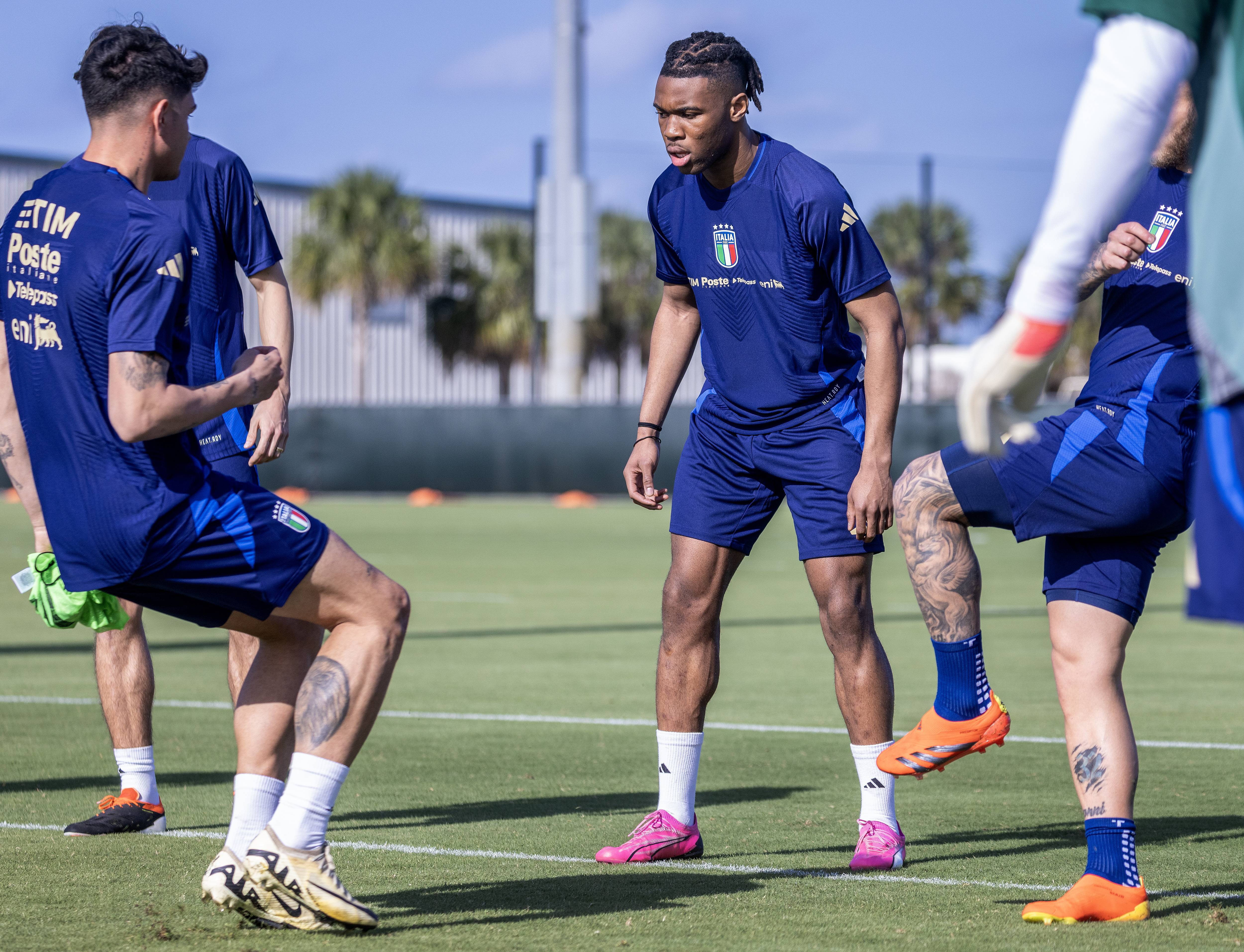 关于意大利选手团结一心,喜获胜利的信息 关于意大利选手团结一心,喜获胜利的信息