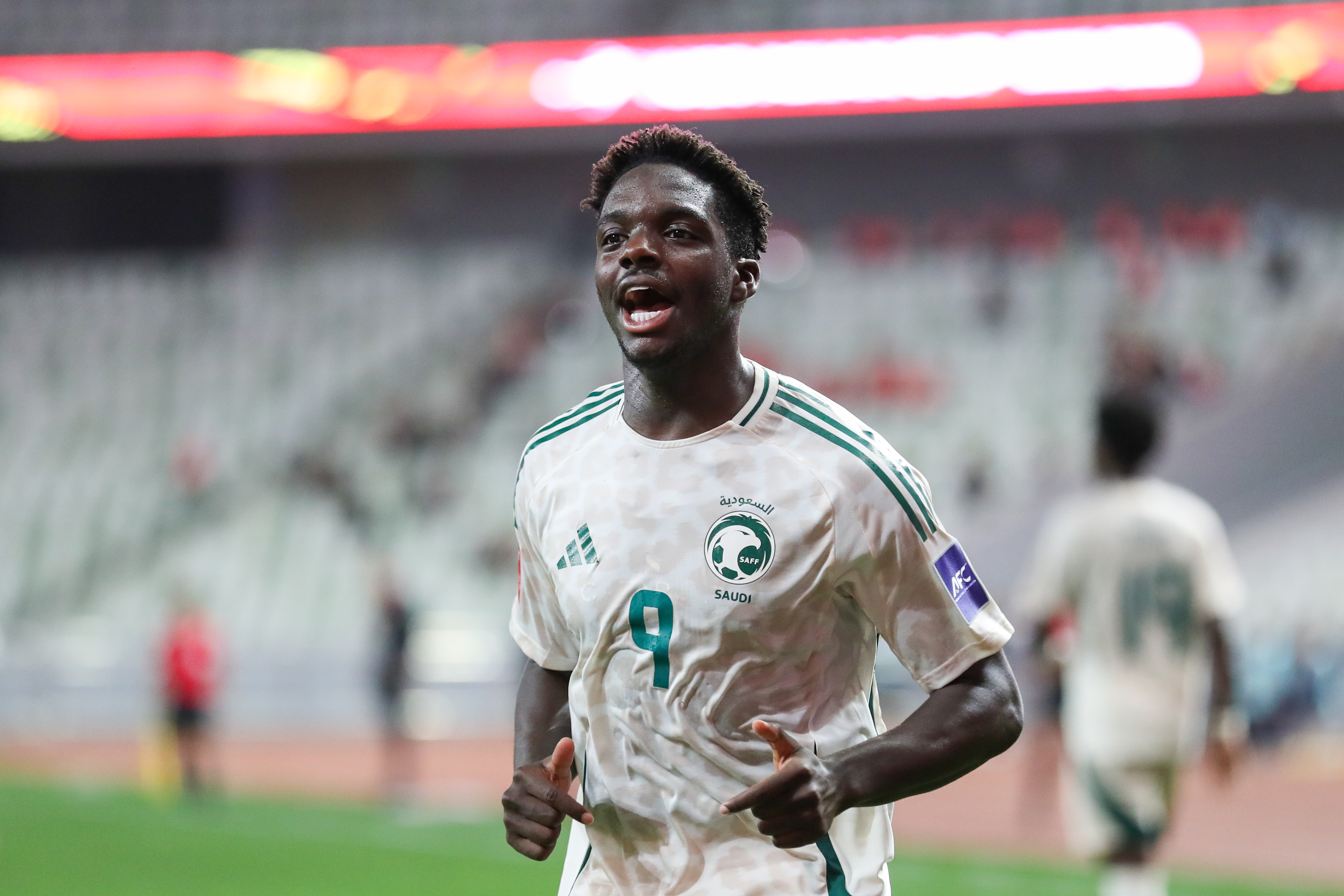 深圳队爆发神级表现,亚冠被彻底压制,封盖 深圳队爆发神级表现,亚冠被彻底压制,封盖