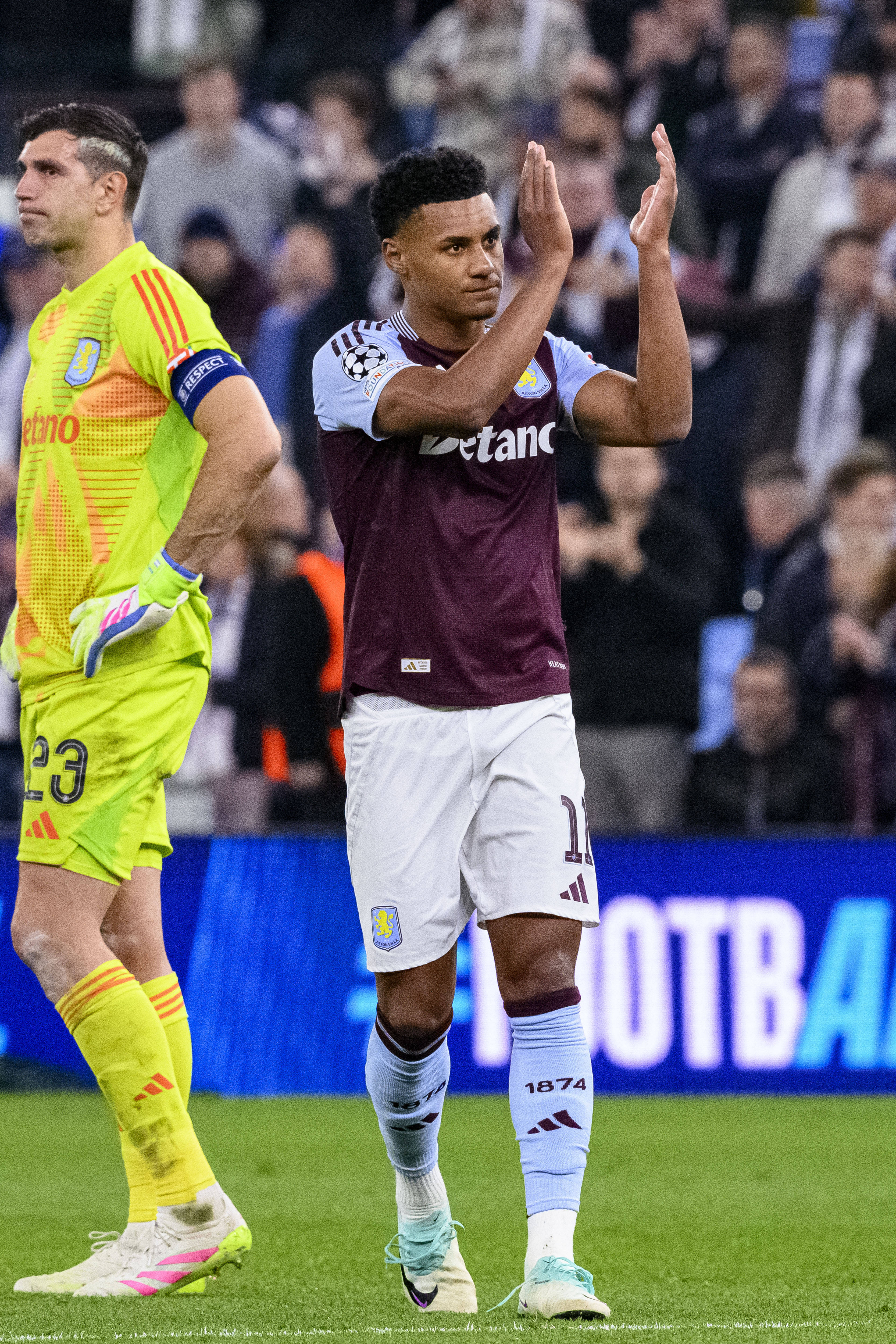 巴黎圣日耳曼备战欧联杯,对手是阿斯顿维拉 巴黎圣日耳曼备战欧联杯,对手是阿斯顿维拉