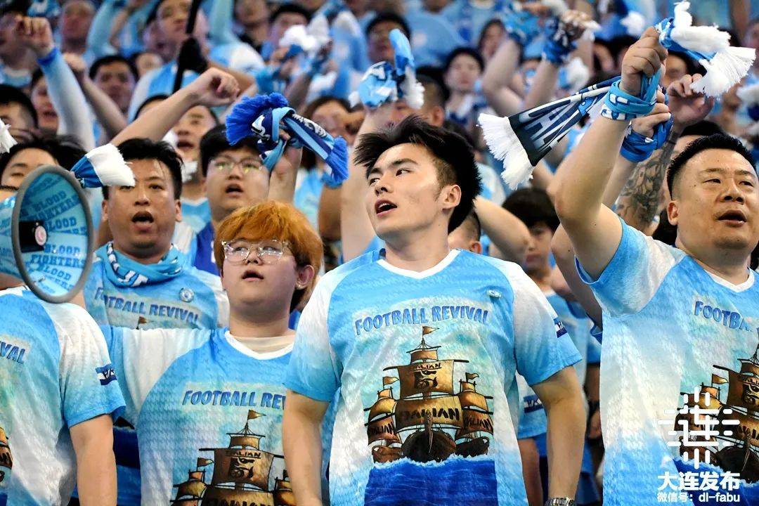 刚刚结束的大赛,球场上的精彩回放 刚刚结束的大赛,球场上的精彩回放