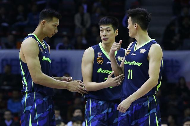 遥遥领先!独占鳌头的球队轻松获胜的简单介绍 遥遥领先!独占鳌头的球队轻松获胜的简单介绍