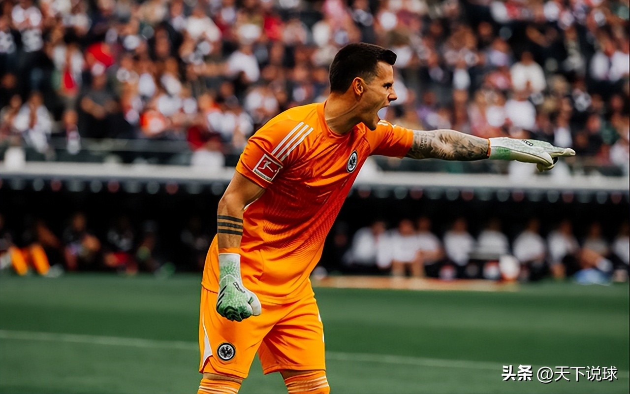 包含勒沃库森全队状态火热,多名球员轮番进球的词条 包含勒沃库森全队状态火热,多名球员轮番进球的词条