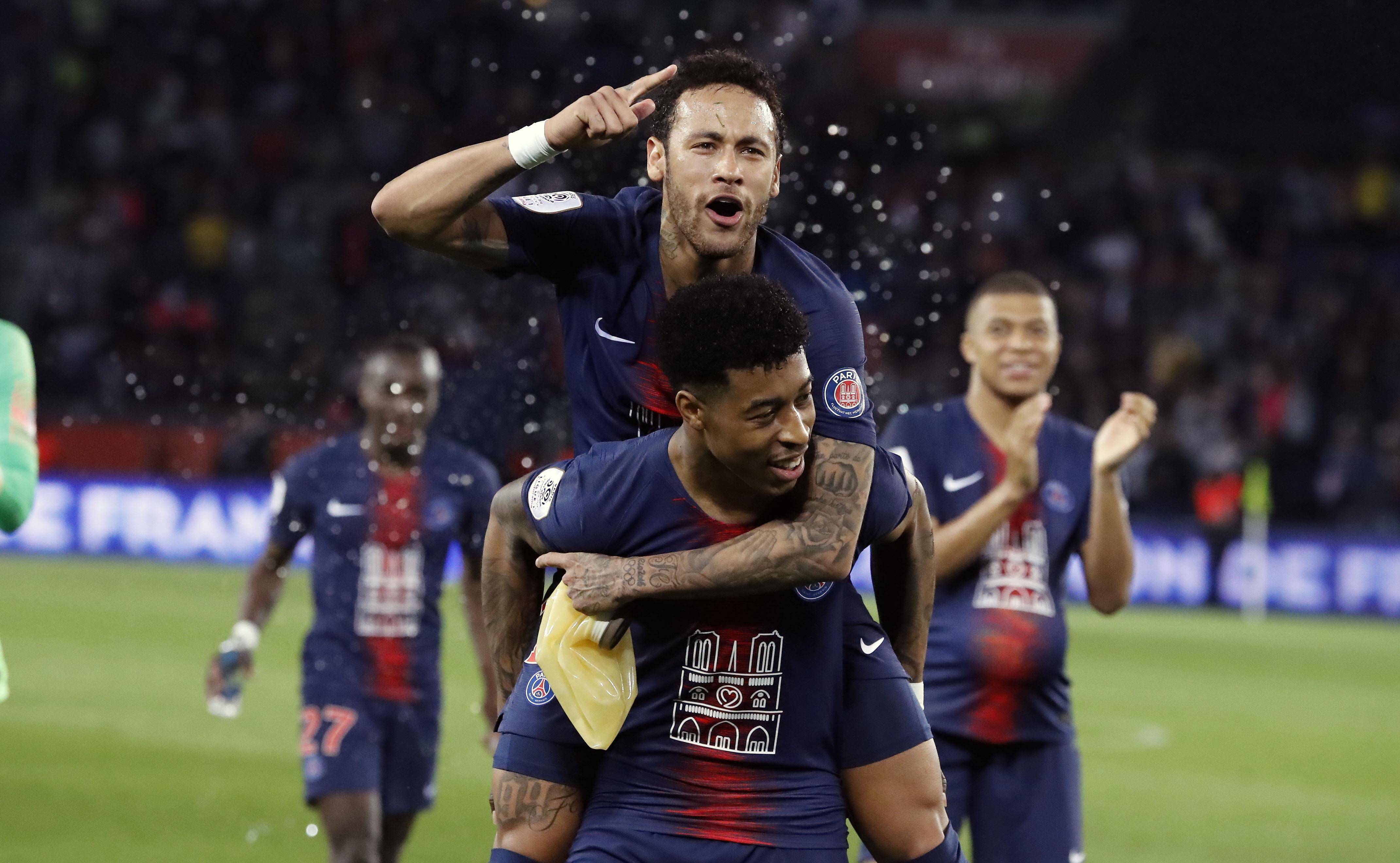 爱游戏官网网页版入口-热门焦点球员备受称赞，法甲比赛涌现新星的简单介绍