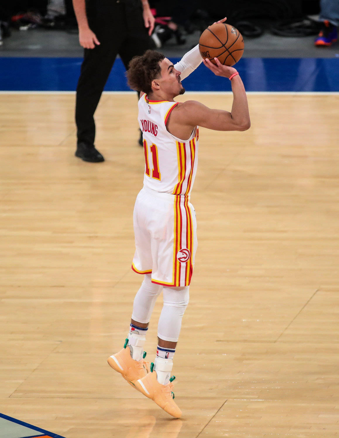 爱游戏在线-老鹰队连胜两场成功晋级东部半决赛