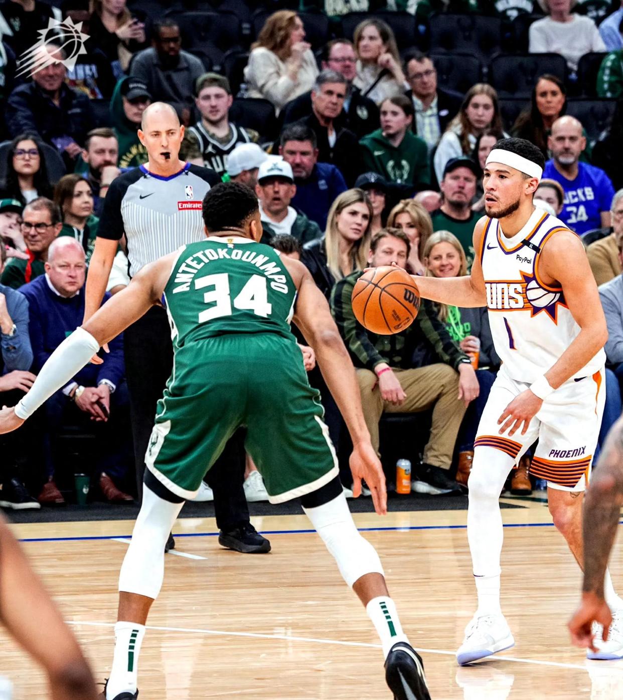 爱游戏官网网页版入口-雄鹿击败太阳，东部榜首稳固的简单介绍