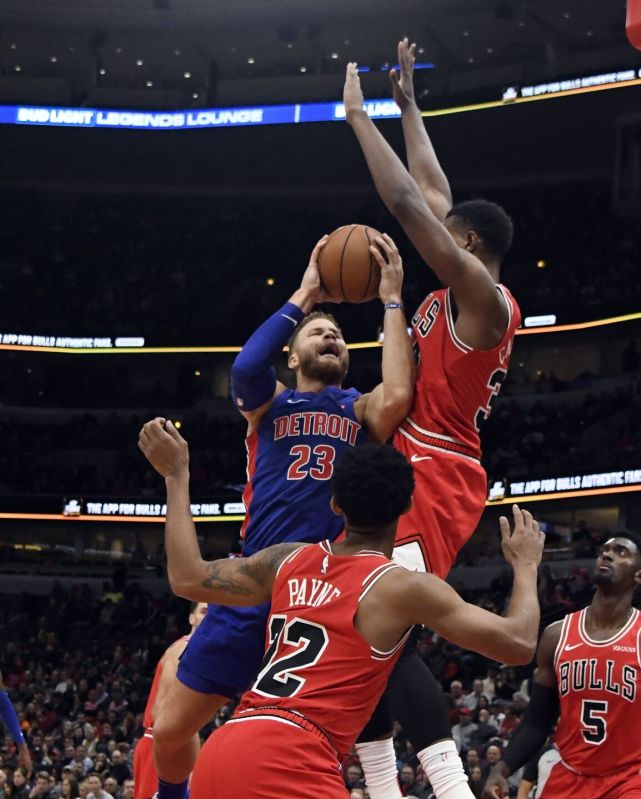 爱游戏官方登录入口-关于公牛主场获胜，取得两连胜的信息