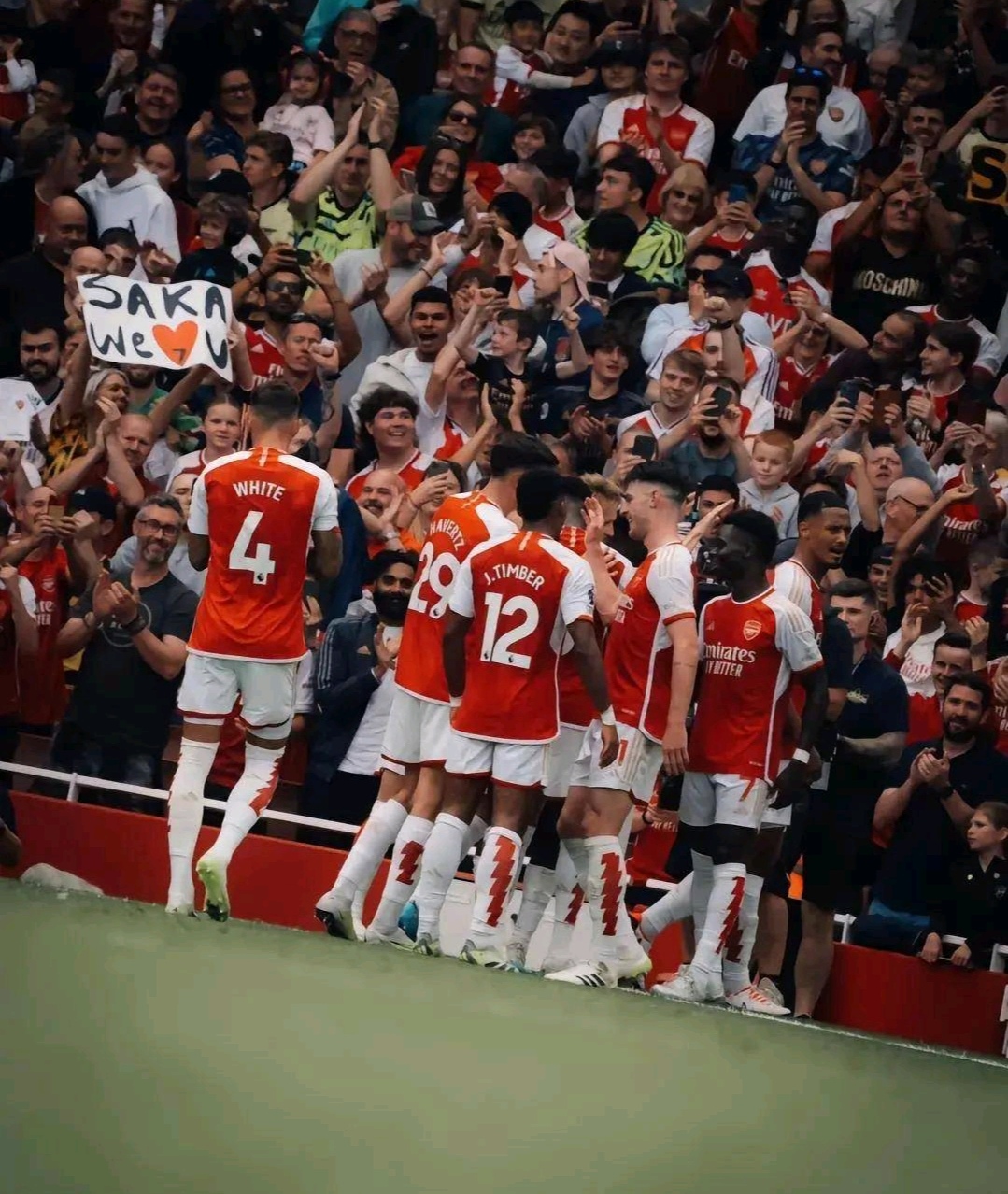 爱游戏中国官网-欧洲足坛争霸：英超德甲法甲万众争霸