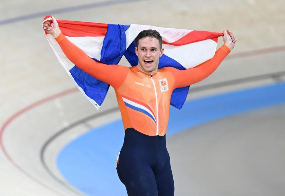 荷兰选手在自行车比赛中夺冠 荷兰选手在自行车比赛中夺冠