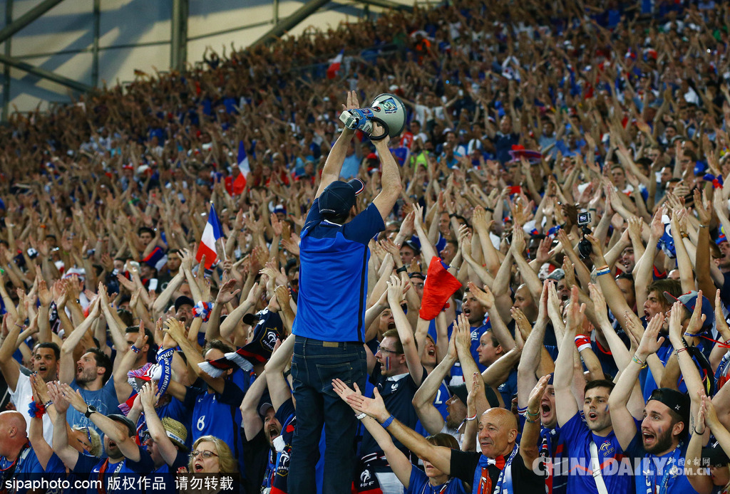 关于冰岛队逆袭白俄罗斯，挺进欧洲杯半决赛的信息